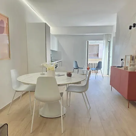 Ampio E Centralissimo Trilocale Meri Appartamento