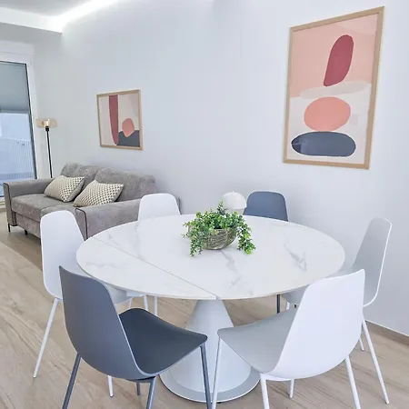 Ampio E Centralissimo Trilocale Meri * San Benedetto del Tronto