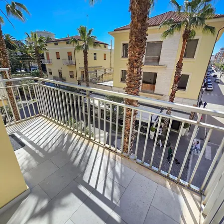Ampio E Centralissimo Trilocale Meri Appartamento *
